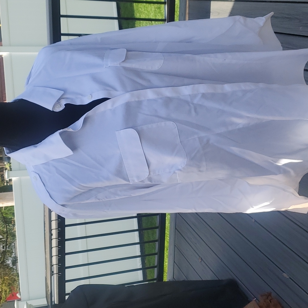 White dress shirt